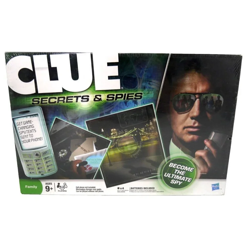 CLUE Secrets & Spies family board game HASBRO 2009, NEW